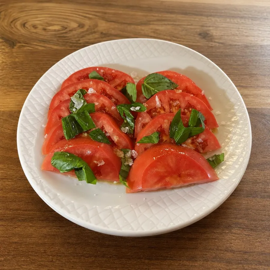 Sliced Tomatoes